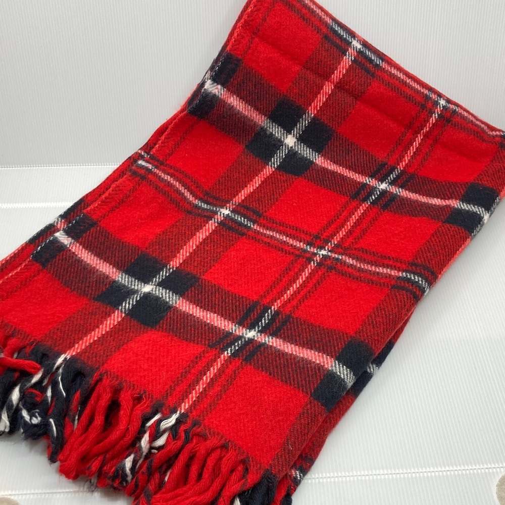 Plaid Fairbo Throw Lap Blanket